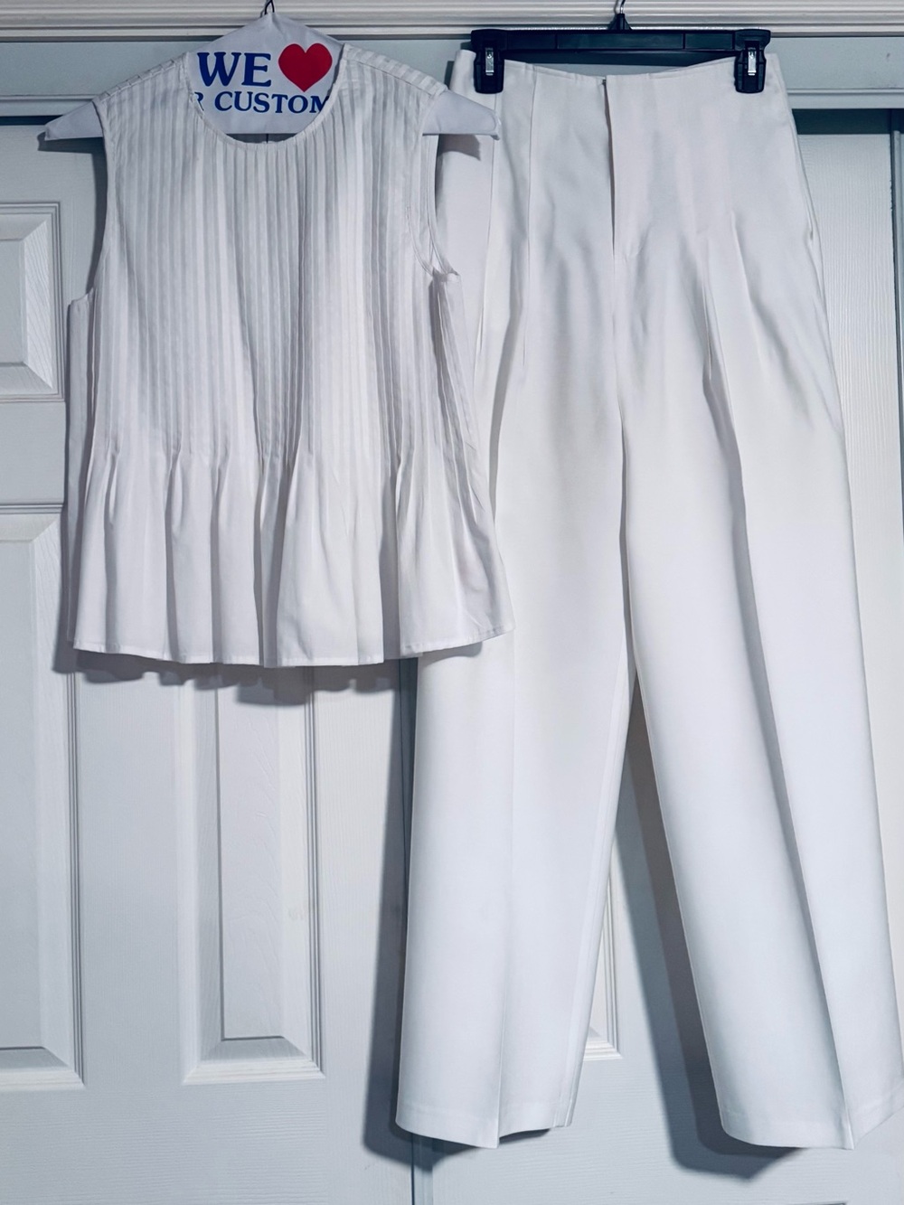 White Women's Pleated Top & Tailored Pants Set From Nordstrom